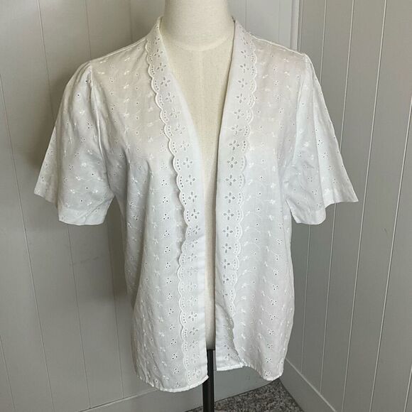 Vintage Vicki Wayne’s Women’s Large White Lace Detail Short Sleeve Top Shirt - Picture 1 of 14